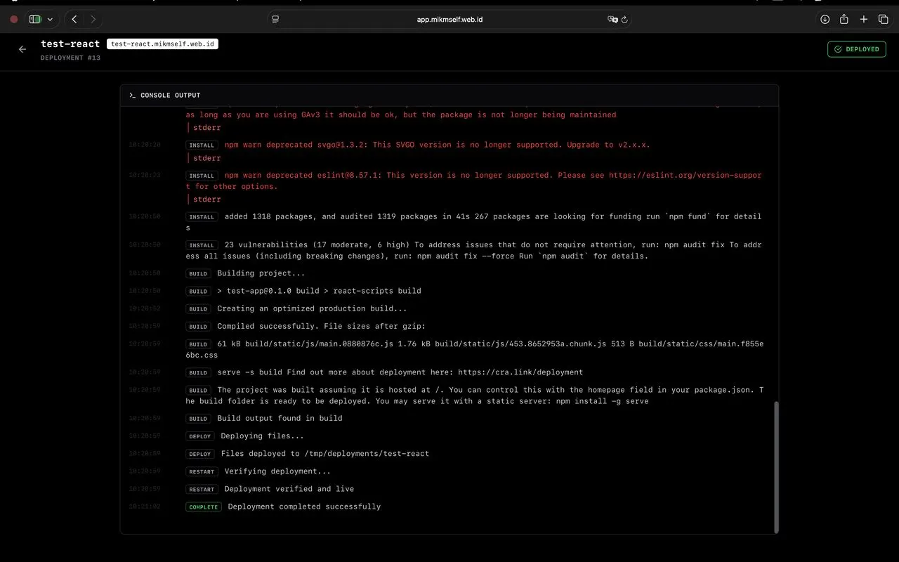 Proses build Deployer yang sedang berjalan dengan log per tahap